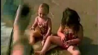 Отдых на пляже - смотреть видео (1:28)