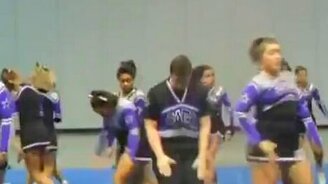 Заводной чирлидер - смотреть видео (0:23)