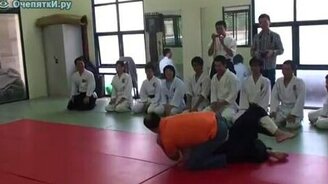 Борьба vs Айкидо - смотреть видео (0:47)