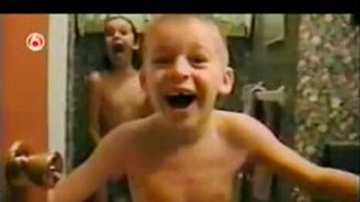 Семейные курьёзы - смотреть видео (9:52)