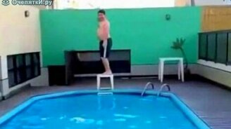 Тяжёлый прыжок - смотреть видео (0:38)