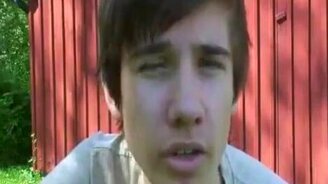 Не шути с бомбочкой - смотреть видео (1:15)