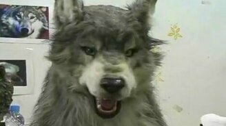 Человек-оборотень - смотреть видео (0:46)