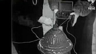 Первый в мире мобильный телефон - смотреть видео (0:59)