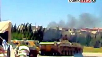 Дрифтует на БТР - смотреть видео (0:52)