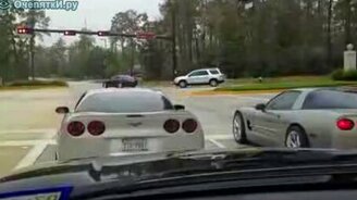 Два сумасшедших корвета - смотреть видео (0:57)