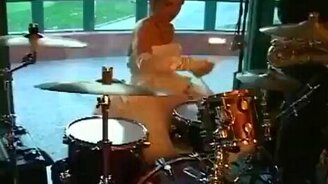 Невеста барабанщица - смотреть видео (2:58)