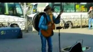 Человек оркестр - смотреть видео (2:06)