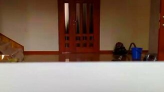 Девчушка танцует - смотреть видео (0:15)