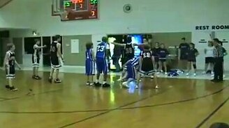 Лающий баскетболист - смотреть видео (0:08)