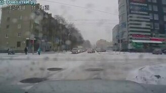 Голубь катается по городу - смотреть видео (1:15)