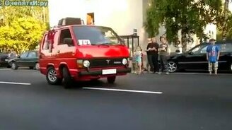 Микромикроавтобус - смотреть видео (0:37)