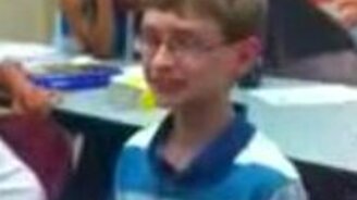 Забавный маленький битбоксер - смотреть видео (0:58)