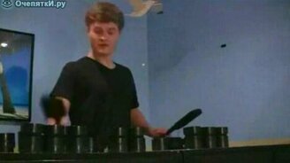 Музыка из водосточных труб - смотреть видео (1:37)