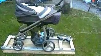 Находка для молодых родителей - смотреть видео (2:19)