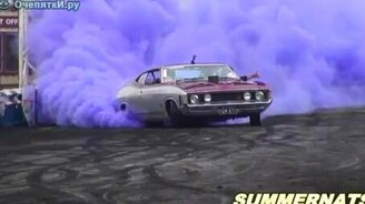 Авто в сиреневом тумане - смотреть видео (2:11)