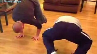 Трудно быть йогом - смотреть видео (0:17)