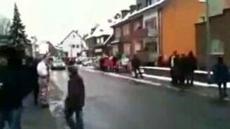 Полицейские жгут - смотреть видео (0:47)