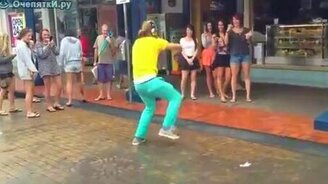 Танцор без башки - смотреть видео (0:41)