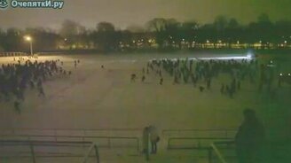 Стенка на стенку - смотреть видео (0:28)