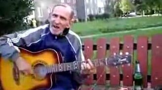 Дедушка-меломан - смотреть видео (1:27)