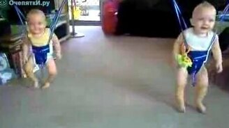 Живые попрыгунчики - смотреть видео (2:42)