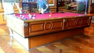 Игра в бильярд на корабле - смотреть видео (1:28)