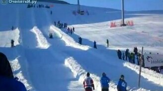 Отличный разгон на санках - смотреть видео (0:24)