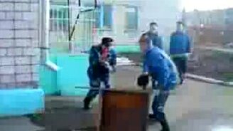 Солдатушки играют - смотреть видео (0:29)