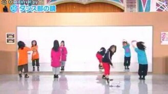 Иллюзорные танцы перед зеркалом - смотреть видео (2:38)