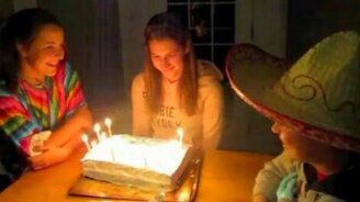 Нокаут в день рождения - смотреть видео (0:53)