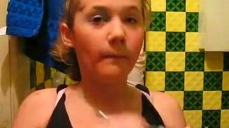 Девочка учит правильно краситься - смотреть видео (11:30)