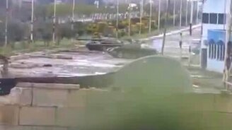 Мощно танк стреляет - смотреть видео (0:47)