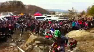 Вот так мототрюкач - смотреть видео (1:32)