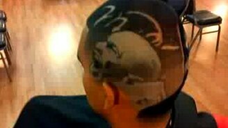 Причёска фаната Майкла Джордана - смотреть видео (1:25)