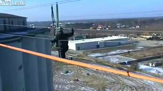 Прогулка по проводам - смотреть видео (1:54)