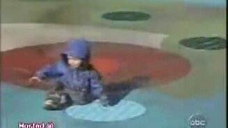 Струя воды в лицо! - смотреть видео (0:59)