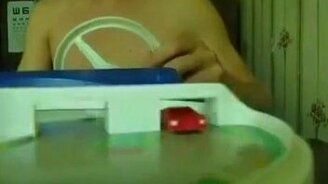 У кого была в детстве такая игрушка? - смотреть видео (2:22)