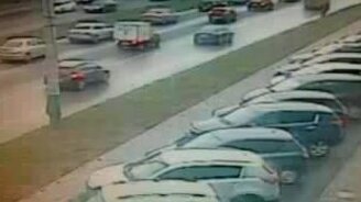 Дрифт на троллейбусе - смотреть видео (0:17)