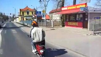 Пассажир-толкач - смотреть видео (1:20)