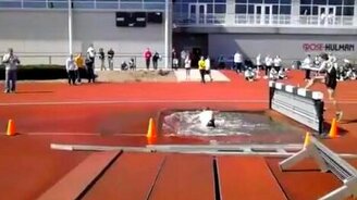 Двойная спортивная неудача - смотреть видео (0:19)