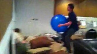 Опасно вышло - смотреть видео (0:11)