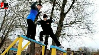 Неудача на турнике - смотреть видео (0:16)