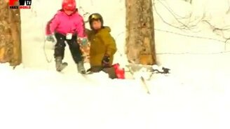 Первый прыжок с трамплина на лыжах - смотреть видео (0:16)