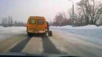 Газель с небольшой поломкой - смотреть видео (0:27)