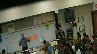 Сломал скрипку - смотреть видео (0:54)