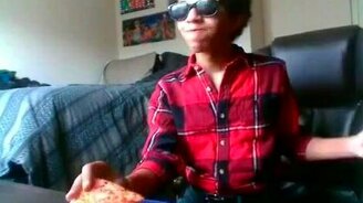 Жаркий поклонник Майкла Джексона - смотреть видео (0:50)