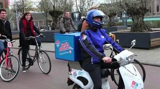 Уникальный звук скутера - смотреть видео (1:01)