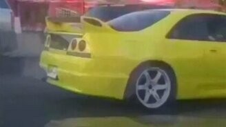 Мастер параллельной парковки - смотреть видео (0:13)