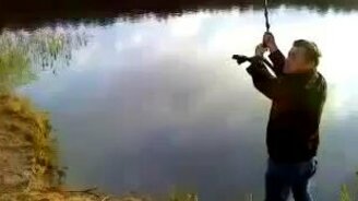 Взрослые парни на тарзанке - смотреть видео (1:20)